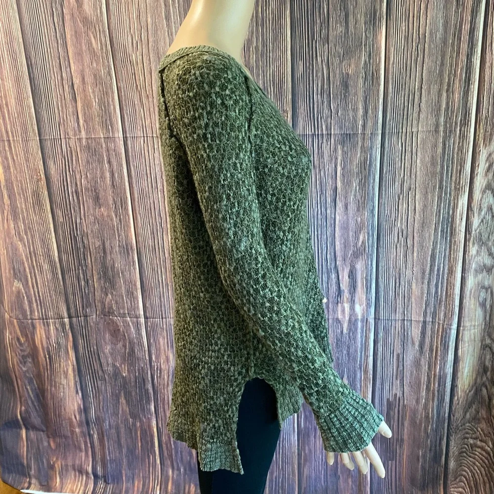 Free People size XS forest green boho knit wool mix sweater